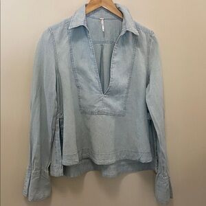 Free people denim rumi wash top size small